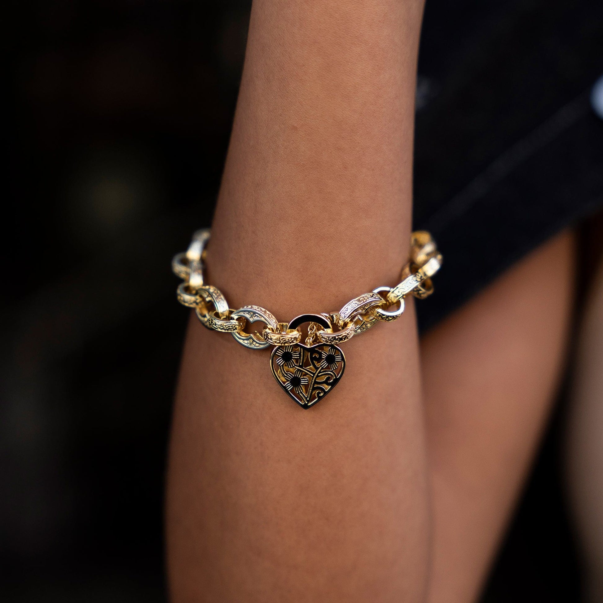 Engraved Button-Style Links Bracelets 7" to 8" / Gold Engraved Heart Locket Button Bracelet 11mm - Gold